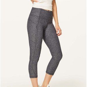 Lululemon Run On Crop 21" Heathered Black 4